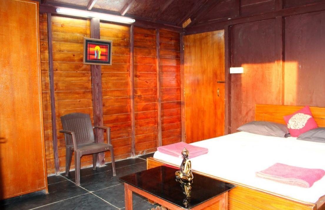 Rock Water Resort Morjim Chambre photo